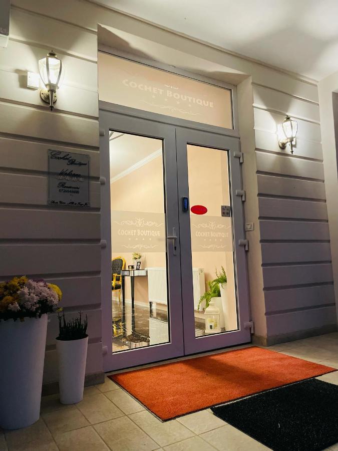Hotel Cochet Boutique Târgu Jiu Zewnętrze zdjęcie