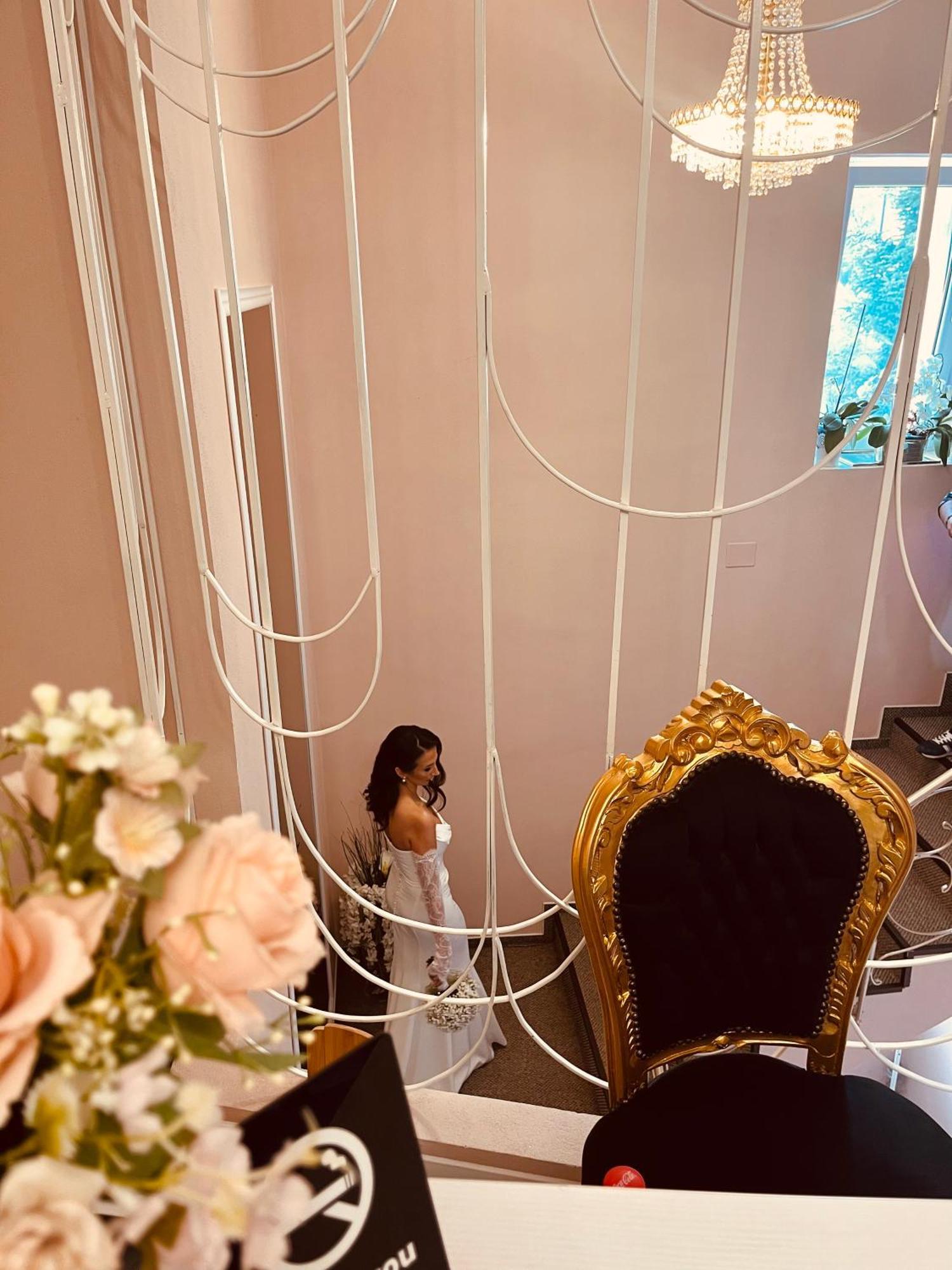 Hotel Cochet Boutique Târgu Jiu Zewnętrze zdjęcie