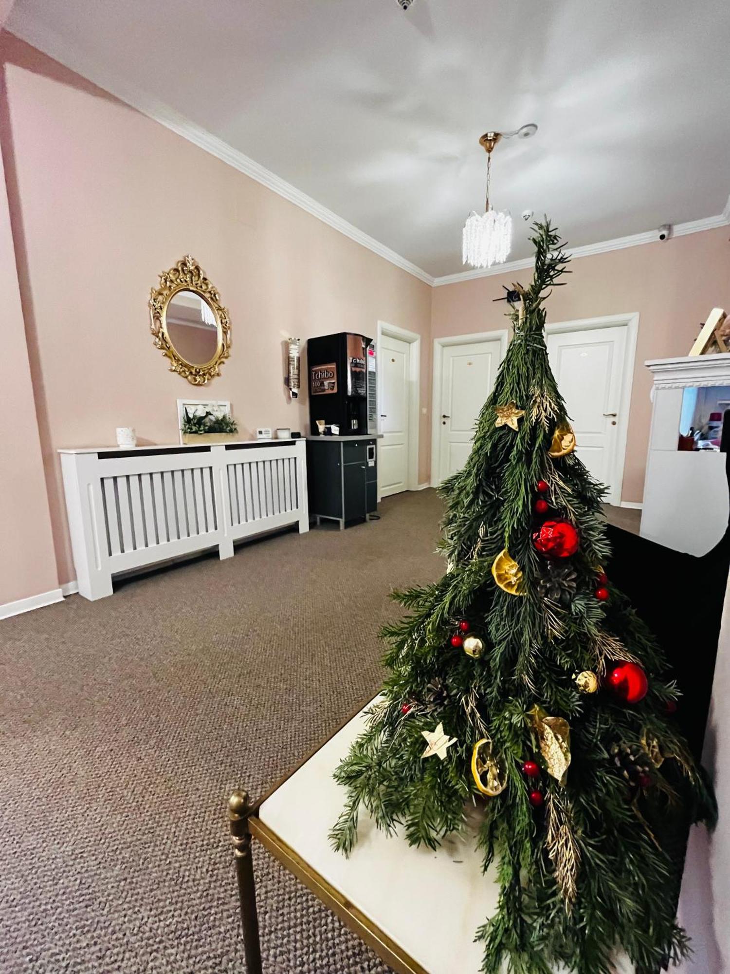 Hotel Cochet Boutique Târgu Jiu Zewnętrze zdjęcie